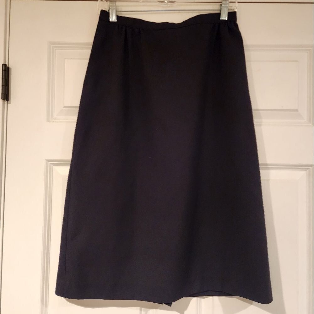 Black knee length dress skirt Size 11/12